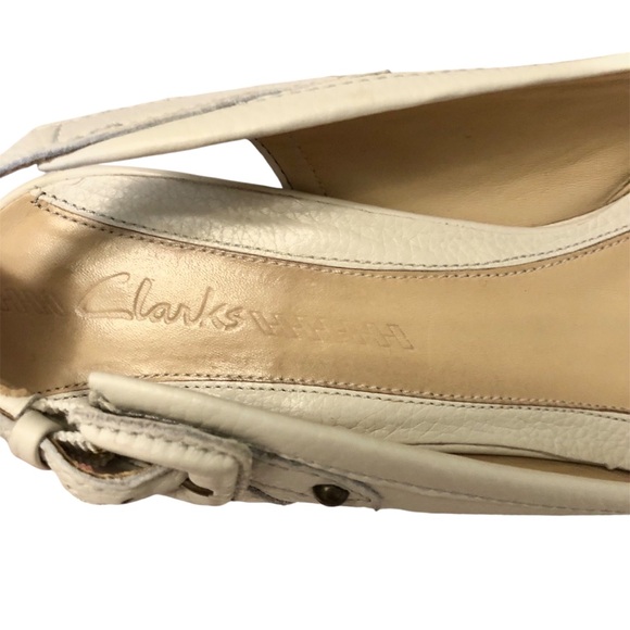 Clarks Cream Slingbacks - Picture 5 of 7